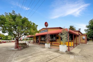 6880 Great Alpine Road Swifts Creek VIC 3896 - Image 2