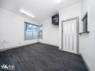 Click to view all images 30 Beach Road Kingston Beach TAS 7050 - Image 2