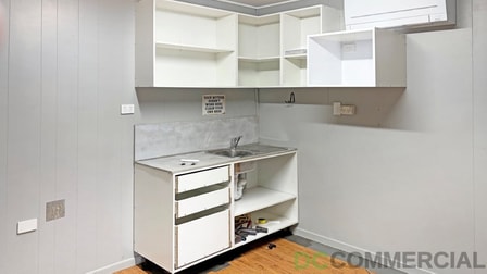 Click to view all images 27 Boothby Street Drayton QLD 4350 - Image 2