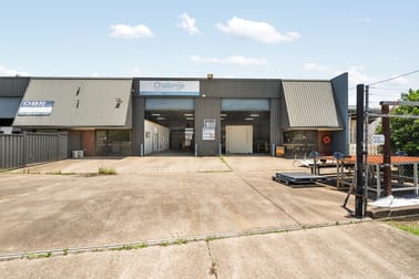 4 & 5/5 Leanne Crescent Lawnton QLD 4501 - Image 2