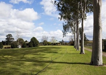 Click to view all images 178 Hibberts Lane Freemans Reach NSW 2756 - Image 2