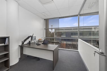 33/574 Plummer Street Port Melbourne VIC 3207 - Image 3