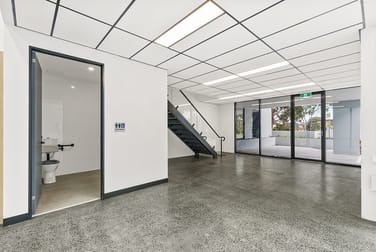 Click to view all images 61 Willow Avenue Springvale VIC 3171 - Image 3