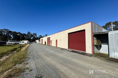 Click to view all images 4/627 Main Street Bairnsdale VIC 3875 - Image 1