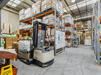 Click to view all images 30 Pearl Street Derwent Park TAS 7009 - Image 2