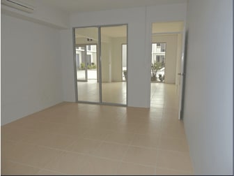 40/75 Waterway Drive Coomera QLD 4209 - Image 3