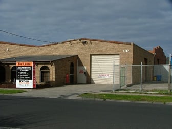 Click to view all images 27 Winterton Road Clayton VIC 3168 - Image 2