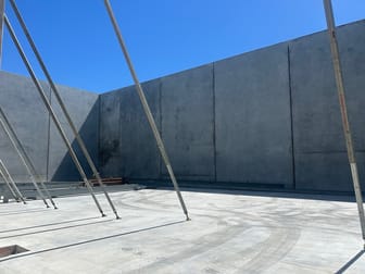 Click to view all images Unit 1 & 2/ 21 Zeta Road Wattleup WA 6166 - Image 3