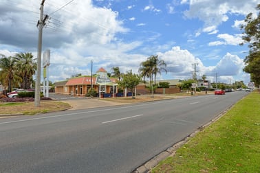 Click to view all images 218 Deakin Ave Mildura VIC 3500 - Image 3