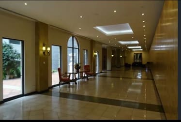 Click to view all images UNIT 304/370 St Kilda Road Melbourne VIC 3004 - Image 2