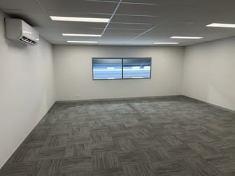 15/10 Logistics Place Arundel QLD 4214 - Image 3
