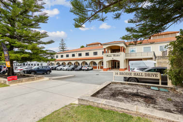 Click to view all images 16 Brodie-Hall Drive Bentley WA 6102 - Image 1