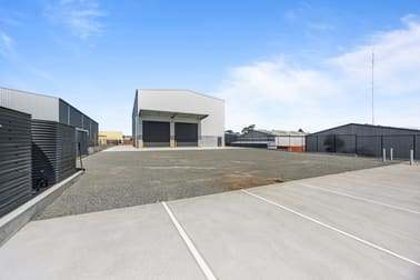 Click to view all images 58 Wallis Street Delacombe VIC 3356 - Image 2