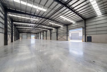 2/1-7 Fred Chaplin Circuit Corbould Park QLD 4551 - Image 2