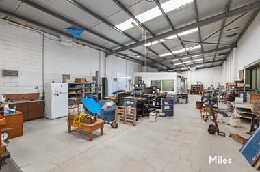 Click to view all images 1/8 Charnfield Court Thomastown VIC 3074 - Image 3