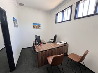 Click to view all images 59 Kable Ave Tamworth NSW 2340 - Image 3