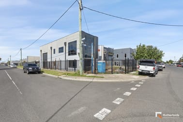 Click to view all images 55 Balfour Avenue Sunshine North VIC 3020 - Image 3