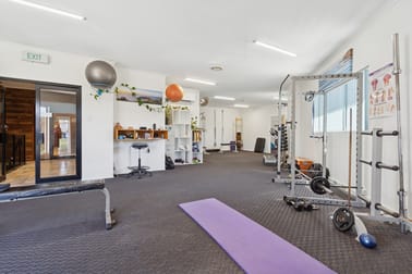 Click to view all images 2/12 William Street Coolum Beach QLD 4573 - Image 3