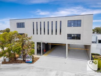 Click to view all images W2/27 Wurrook Circuit Caringbah NSW 2229 - Image 1