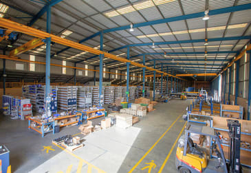 Click to view all images 45-47 Stockdale Road O'connor WA 6163 - Image 3