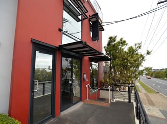 Click to view all images Unit 11/3352 Pacific Highway Springwood QLD 4127 - Image 3