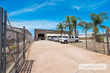 Click to view all images 1 & 2/102 Rundle Road Salisbury South SA 5106 - Image 3