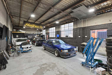 Click to view all images 4/33 Korong Road Heidelberg West VIC 3081 - Image 2