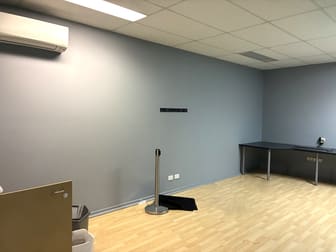 Click to view all images Unit 2/5 Bounty Close Tuggerah NSW 2259 - Image 3