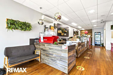 26 Myer Street (Funky Monkey Cafe) Lakes Entrance VIC 3909 - Image 2