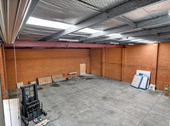 32 Garema Circuit Kingsgrove NSW 2208 - Image 2