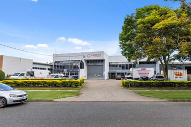 UNIT 1/320 Curtin Avenue Eagle Farm QLD 4009 - Image 1