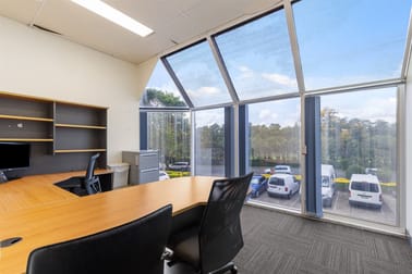 UNIT 1/320 Curtin Avenue Eagle Farm QLD 4009 - Image 2