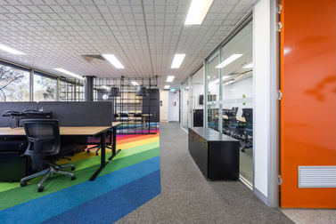 Click to view all images Ground Unit 3 & 4/10 Geils Court Deakin ACT 2600 - Image 3