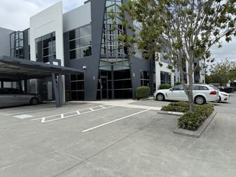 8A/58 Metroplex Avenue Murarrie QLD 4172 - Image 1