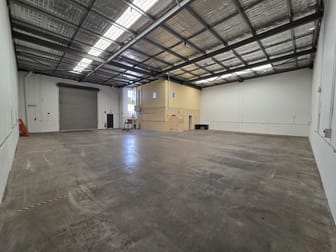 7/2 Tulloch Way Canning Vale WA 6155 - Image 3