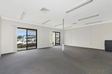Suite 1/5-7 Martinez Avenue West End QLD 4810 - Image 3