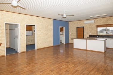 65 Bradley Loop Cervantes WA 6511 - Image 2