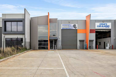1/45 Gwen Road Cranbourne West VIC 3977 - Image 1