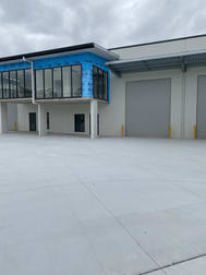 Click to view all images Unit 7/109 Hub Crescent Heathwood QLD 4110 - Image 3