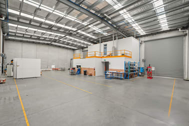 Click to view all images 21-23 Arctic Court Keysborough VIC 3173 - Image 2