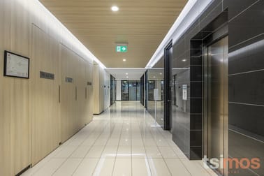 Click to view all images 111/12 Corporate Drive Heatherton VIC 3202 - Image 3