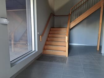 Click to view all images 5/16 Network Drive Truganina VIC 3029 - Image 2