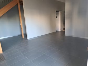 Click to view all images 5/16 Network Drive Truganina VIC 3029 - Image 3