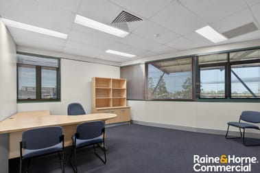 Click to view all images 454 Gympie Road Strathpine QLD 4500 - Image 2