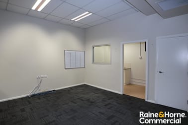 4/46-52 Baylis Street Wagga Wagga NSW 2650 - Image 2