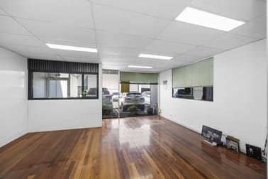 Click to view all images 2/23-35 Bunney Road Oakleigh South VIC 3167 - Image 3