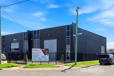 Click to view all images 76 Balfour Avenue Sunshine North VIC 3020 - Image 2