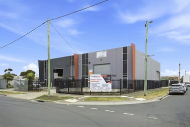76 Balfour Avenue Sunshine North VIC 3020 - Image 2