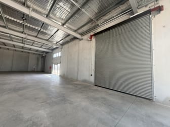 Click to view all images 14/27 Bradwardine Road Robin Hill NSW 2795 - Image 3