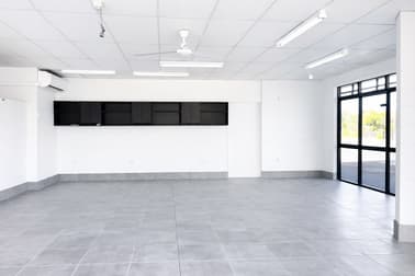 Shop 7/116-118 Hoare Street Manunda QLD 4870 - Image 3